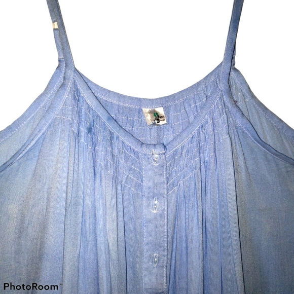 Tie dye 3 tier womens lightweight dress. Size medi - Picture 3 of 4